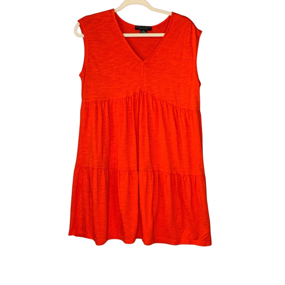 Social Standard by Sanctuary orange sleeveless ruffle tiered vneck dress. Size M